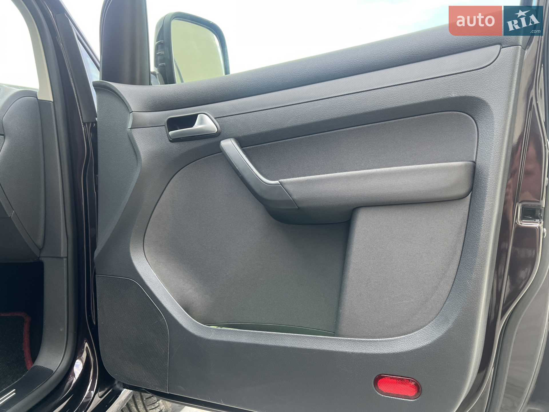 2010 Volkswagen Caddy - мініатюра 30
