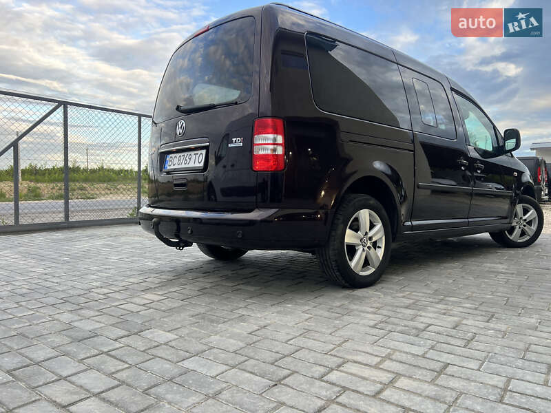 Минивэн Volkswagen Caddy 2010 в Львове