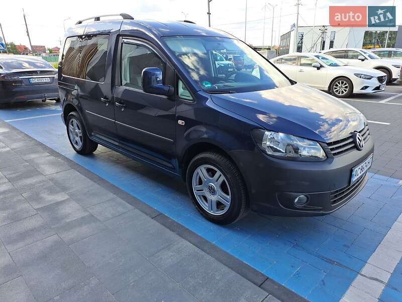 Мінівен Volkswagen Caddy 2011 в Луцьку