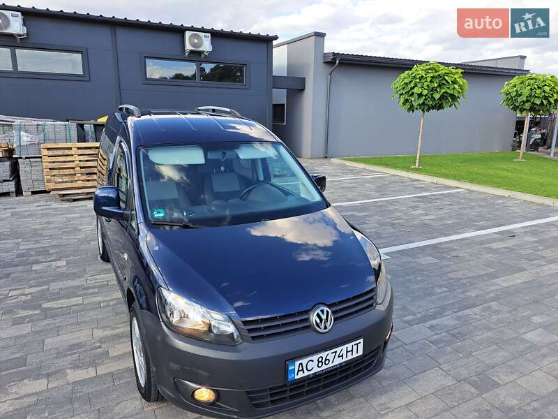 Мінівен Volkswagen Caddy 2011 в Луцьку