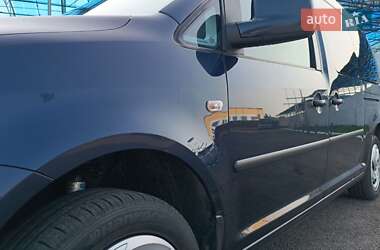 Минивэн Volkswagen Caddy 2011 в 