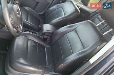 Минивэн Volkswagen Caddy 2011 в 