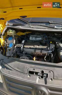 Минивэн Volkswagen Caddy 2006 в 