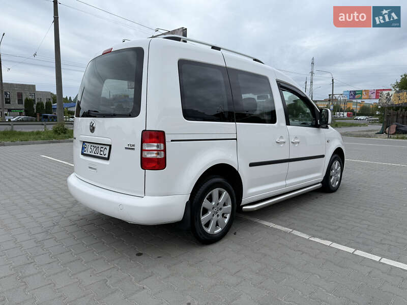 Минивэн Volkswagen Caddy 2015 в Луцке