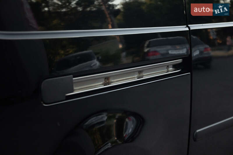 Грузовой фургон Volkswagen Caddy 2011 в Каменском