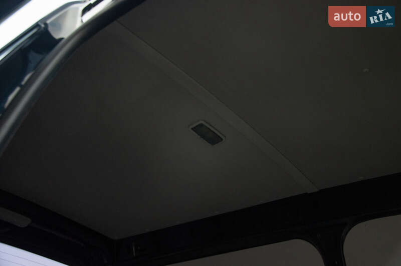 Грузовой фургон Volkswagen Caddy 2011 в Каменском