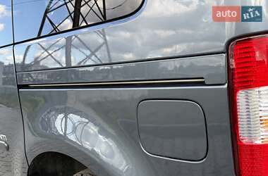 Минивэн Volkswagen Caddy 2010 в 