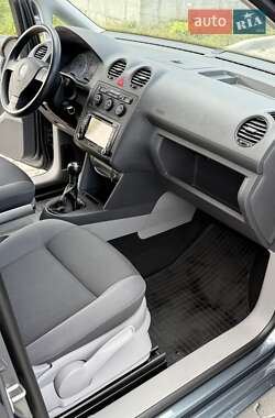 Минивэн Volkswagen Caddy 2010 в 