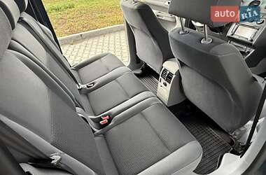 Минивэн Volkswagen Caddy 2010 в 