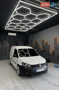 Вантажний фургон Volkswagen Caddy 2011 в Коростені