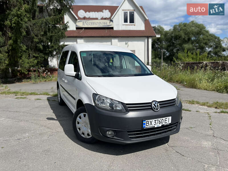 Минивэн Volkswagen Caddy 2010 в 