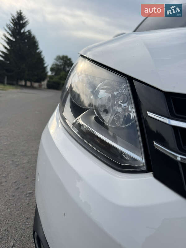 Минивэн Volkswagen Caddy 2014 в Хмельницком