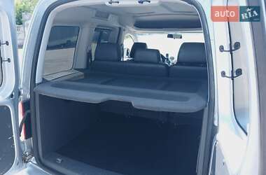 Минивэн Volkswagen Caddy 2011 в 