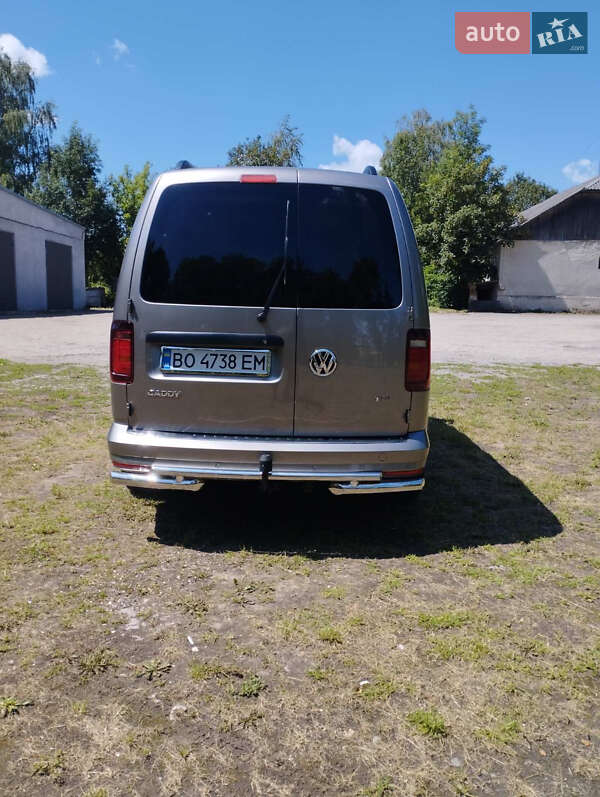 Мінівен Volkswagen Caddy 2017 в Теребовлі