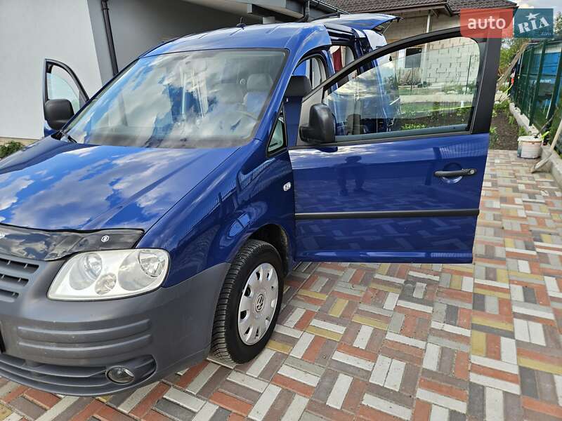 Минивэн Volkswagen Caddy 2007 в Киеве