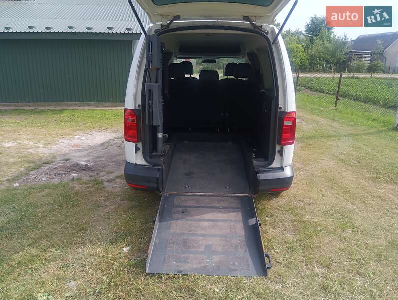 Мінівен Volkswagen Caddy 2016 в Самборі