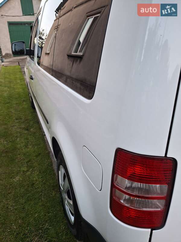 Мінівен Volkswagen Caddy 2014 в Тернополі