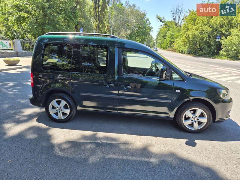 Минивэн Volkswagen Caddy 2012 в Полтаве