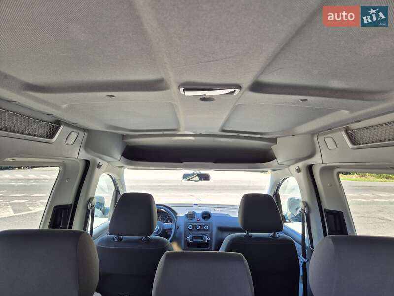 Минивэн Volkswagen Caddy 2012 в Полтаве
