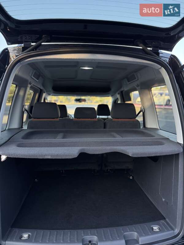 Минивэн Volkswagen Caddy 2013 в Самборе