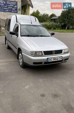 Минивэн Volkswagen Caddy 2002 в Нововолынске