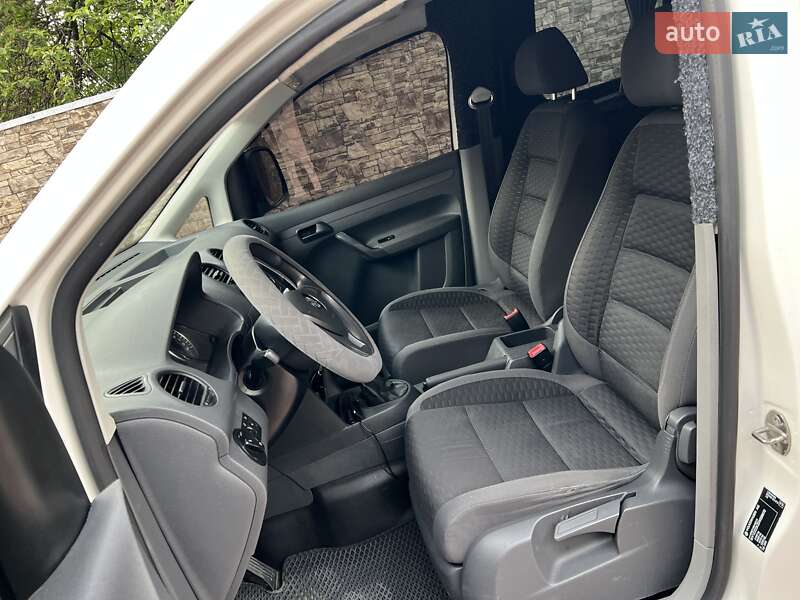 Минивэн Volkswagen Caddy 2013 в Белой Церкви