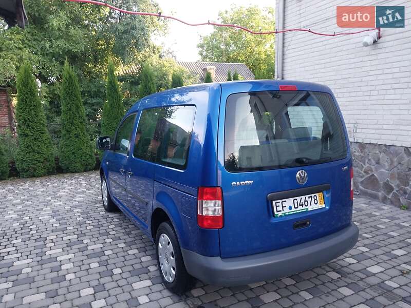 Минивэн Volkswagen Caddy 2009 в Ходорове