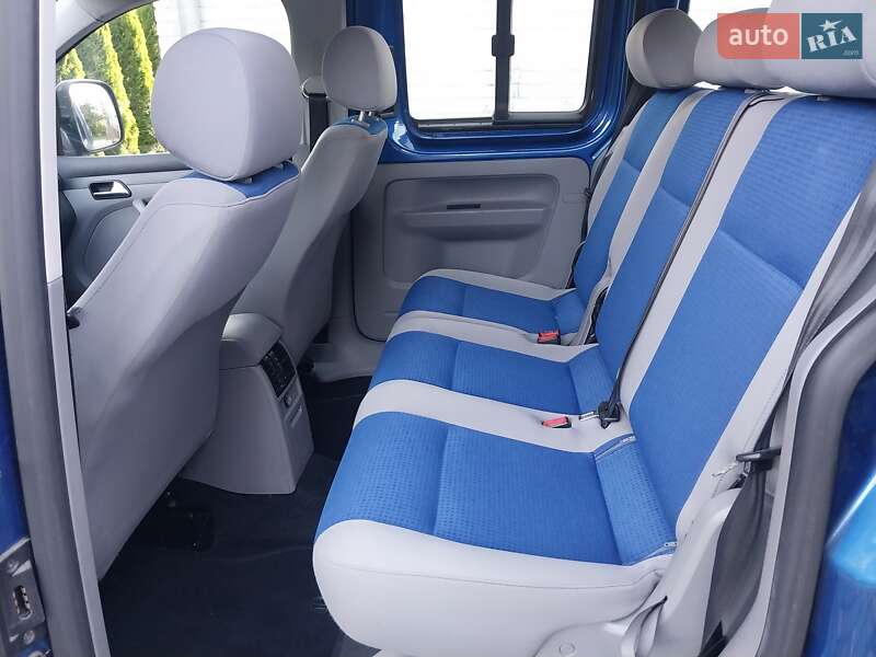 Минивэн Volkswagen Caddy 2009 в Ходорове