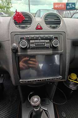 Мінівен Volkswagen Caddy 2012 в 