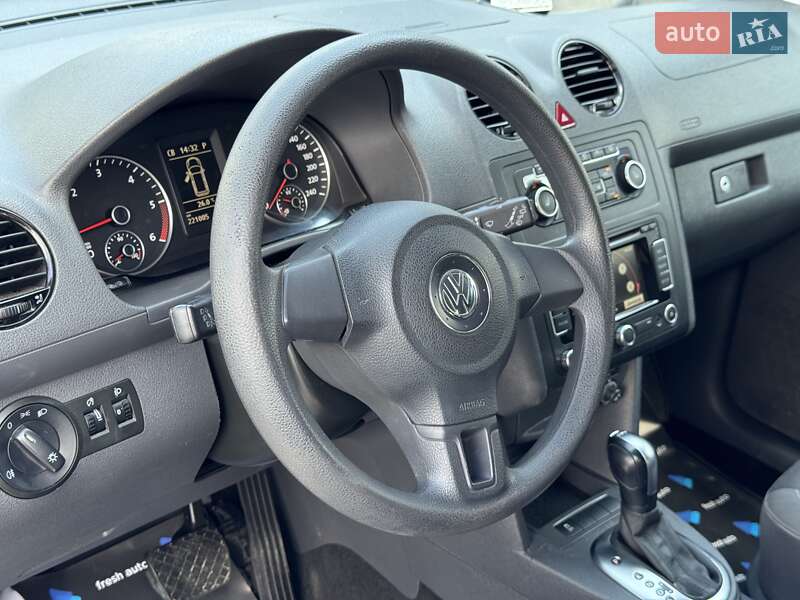 Минивэн Volkswagen Caddy 2014 в Ровно