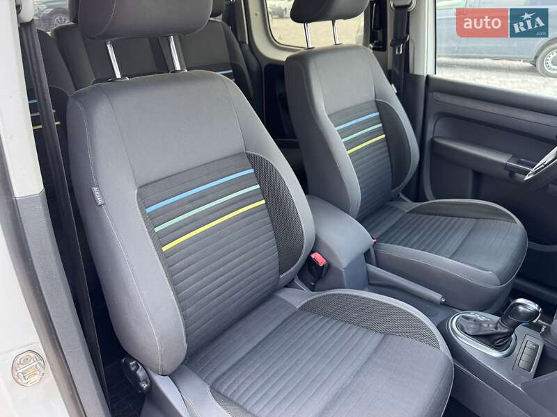 Минивэн Volkswagen Caddy 2014 в Ровно