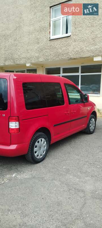 Минивэн Volkswagen Caddy 2008 в Новоселице