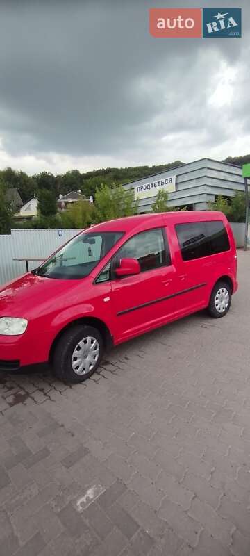 Минивэн Volkswagen Caddy 2008 в Новоселице