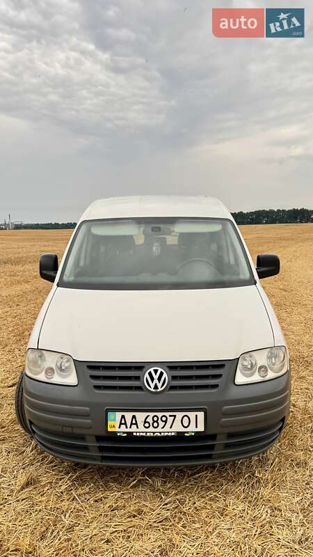 Минивэн Volkswagen Caddy 2010 в Киеве