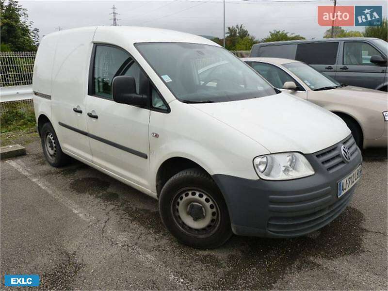 Минивэн Volkswagen Caddy 2010 в Киеве