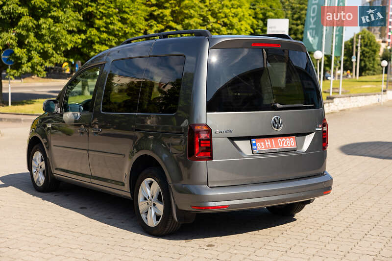 Минивэн Volkswagen Caddy 2016 в Луцке