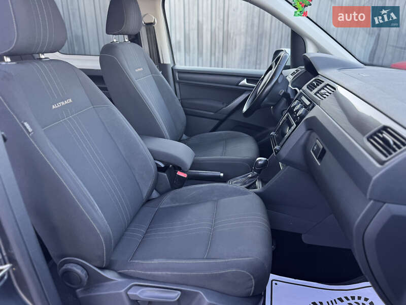 Мінівен Volkswagen Caddy 2017 в Сарнах