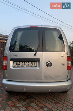 Минивэн Volkswagen Caddy 2010 в 
