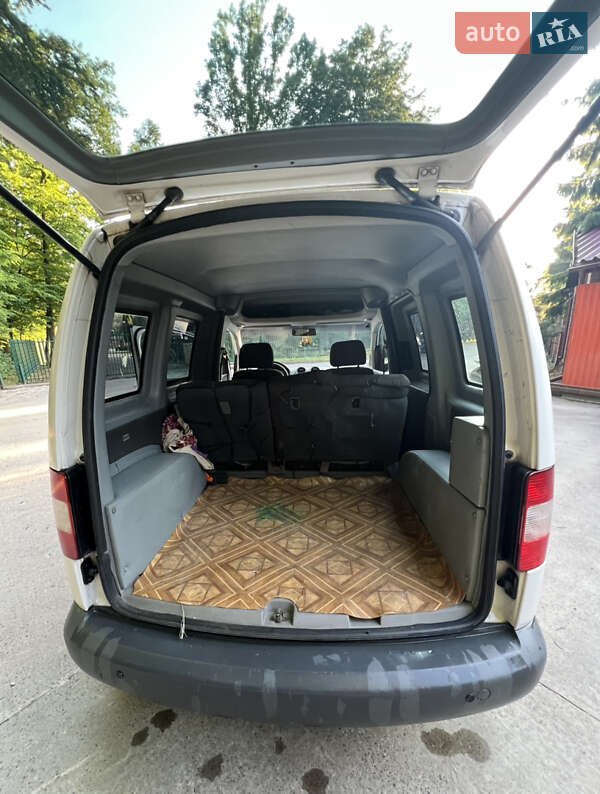 Минивэн Volkswagen Caddy 2005 в Львове