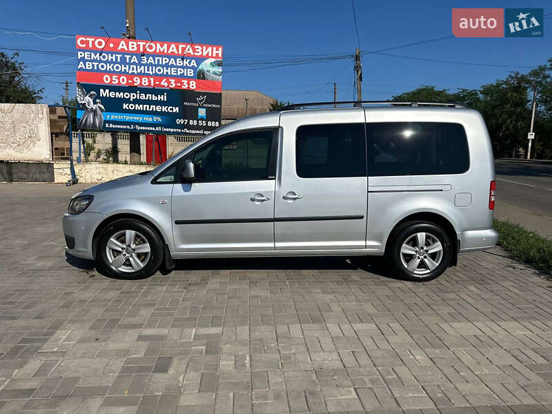 Мінівен Volkswagen Caddy 2013 в Кривому Розі