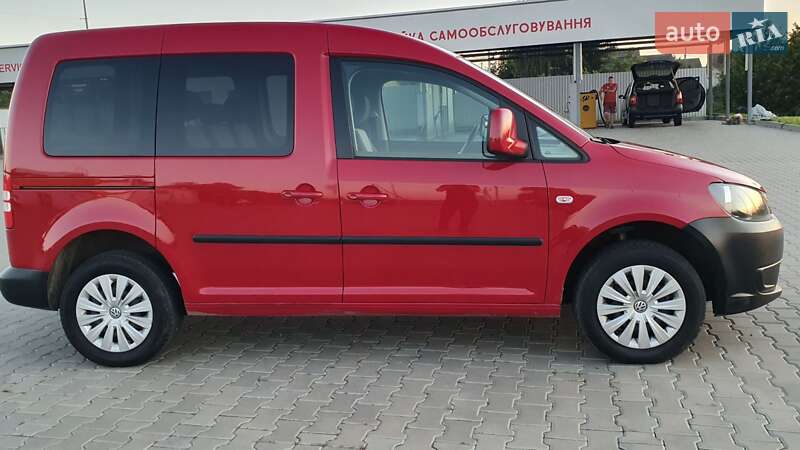 Минивэн Volkswagen Caddy 2011 в Луцке