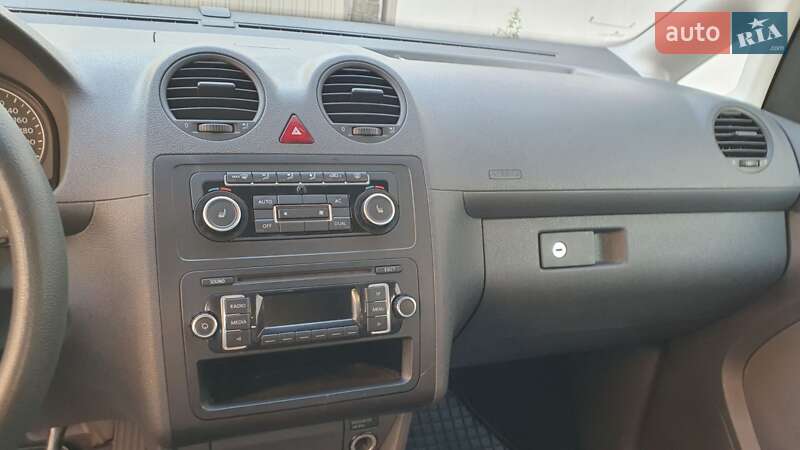 Минивэн Volkswagen Caddy 2011 в Луцке