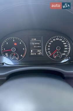 Минивэн Volkswagen Caddy 2015 в 