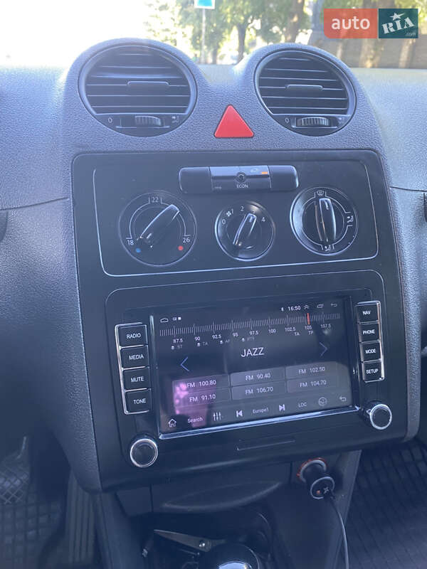 Мінівен Volkswagen Caddy 2005 в Пустомитах