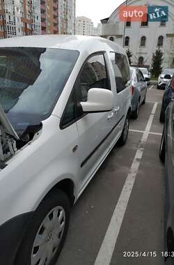 Минивэн Volkswagen Caddy 2010 в 