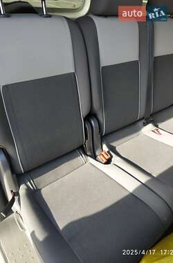 Минивэн Volkswagen Caddy 2010 в 