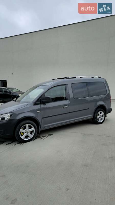 Минивэн Volkswagen Caddy 2011 в Луцке