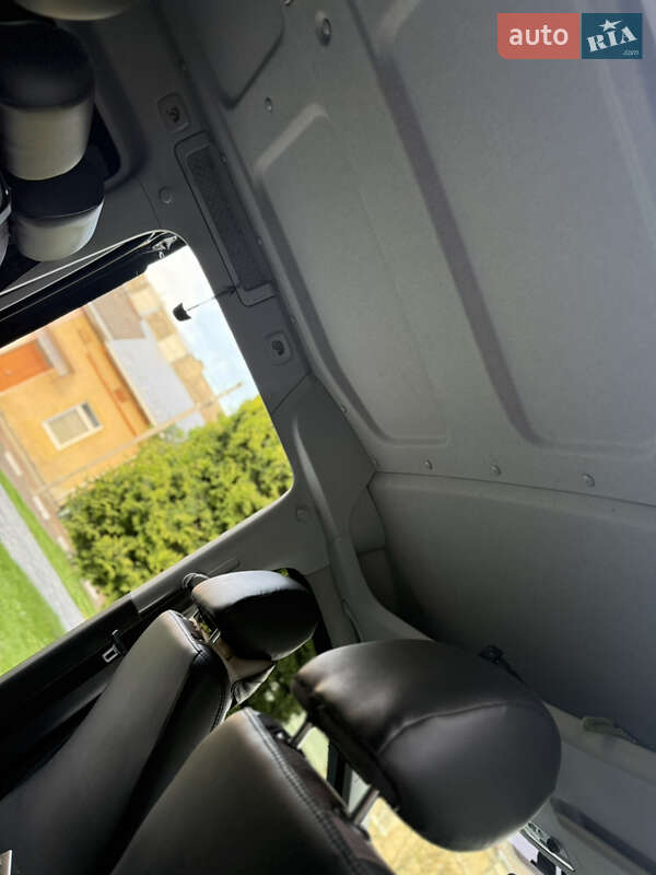 Минивэн Volkswagen Caddy 2011 в Стрые