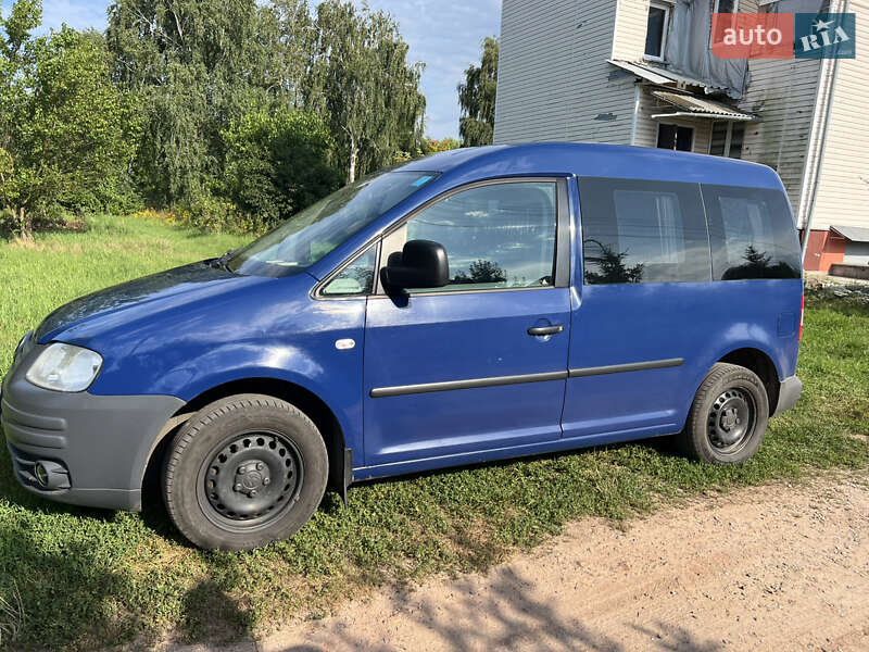 Минивэн Volkswagen Caddy 2010 в Чернигове