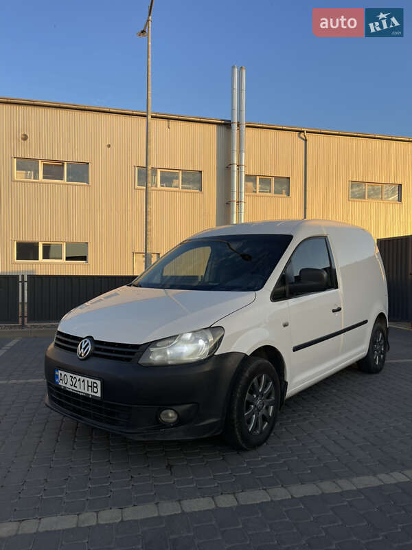 Грузопассажирский фургон Volkswagen Caddy 2011 в 